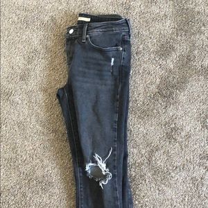 Grey Levi’s 711 Women’s Jeans